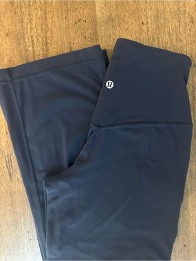 lululemon athletica Women’s Align High-Rise Wide Leg Pant Size 0 in True Navy